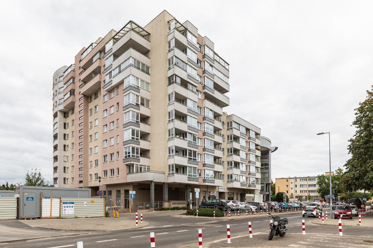 Superapart Konstancinska 2 Lägenhet Warszawa Exteriör bild